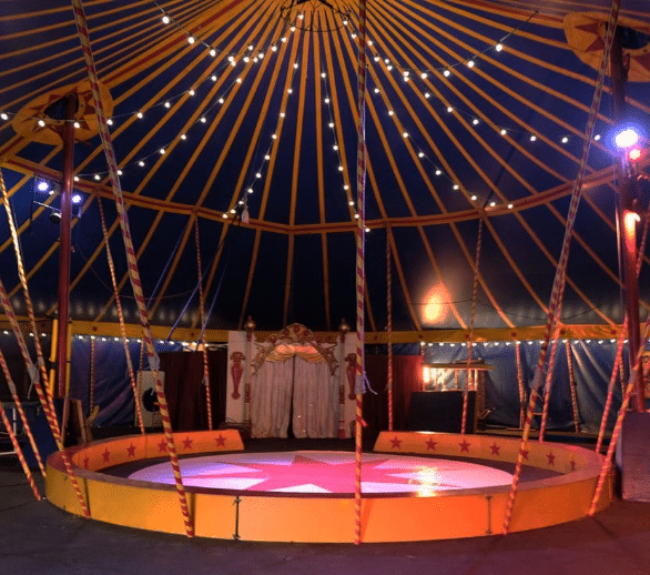 intérieur du cirque micheletty